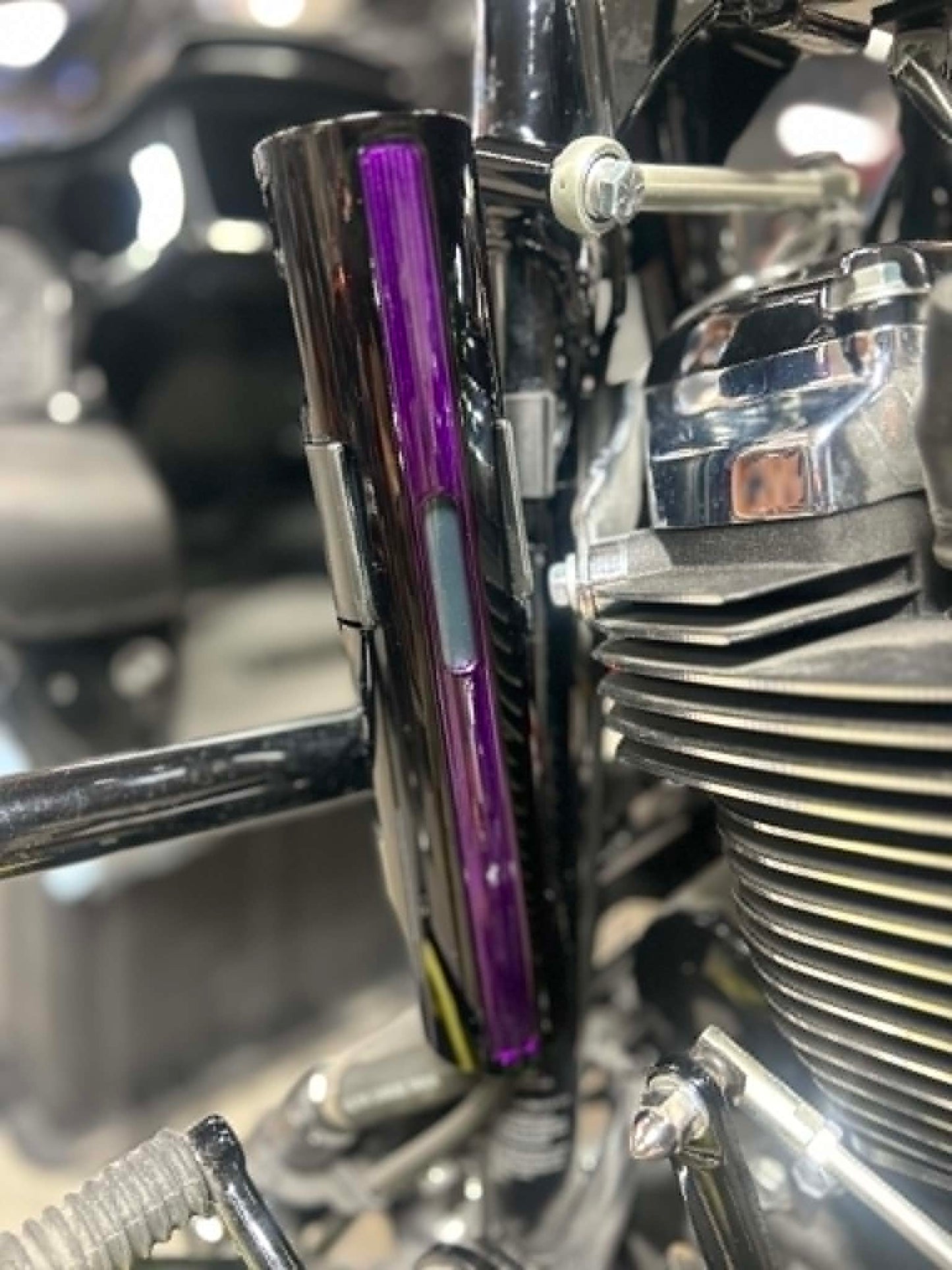 Water Reservoir Cover for 23.5-up VVT Harley-Davidson Touring