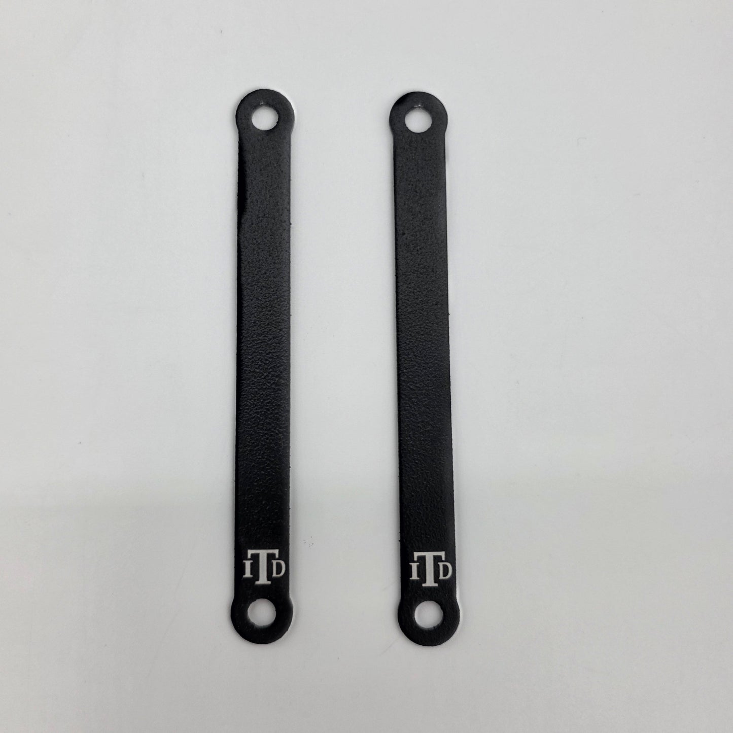 23.5+ Touring KW Windshield Trim